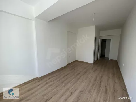 LAPSEKİ SAHİLE YAKIN 2+1 SATILIK DAİRE