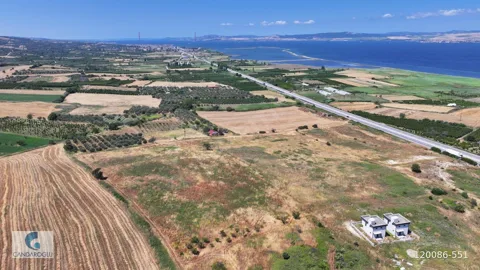 ÇANAKKALE LAPSEKİ ÇARDAK BOĞAZ VE KÖPRÜ MANZARALI SATILIK ARSA