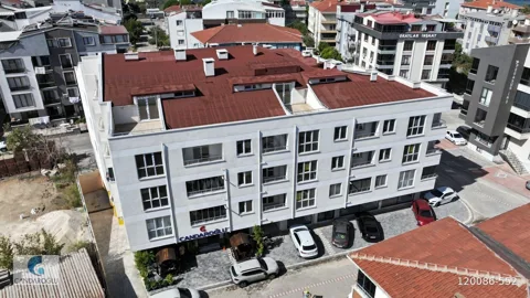 LAPSEKİ SAHİLDE SATILIK EBEVEYN BANYOLU SIFIR 3+1 DAİRE