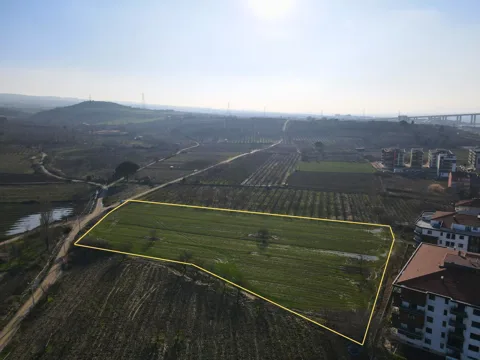 METREKARE FİYATI 11.000TL SARI ALAN İÇERİSİNDE DENİZE 500 m SATILIK ARAZİ