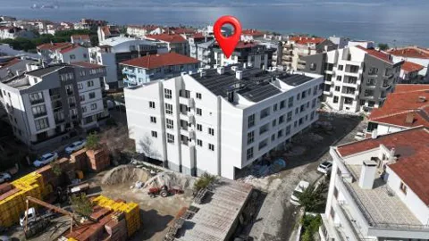 LAPSEKİ DENİZ TARAFI KORDONA YAKIN 1+1 SATILIK SIFIR DAİRE (6)