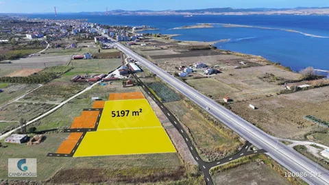 ÇANAKKALE LAPSEKİ 5197 M² İMAR PLNI İÇERİSNDE 15.000.000TL TARLA